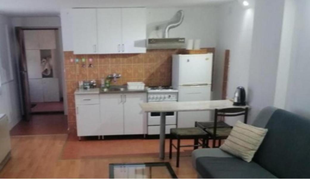 Apartman Oaza Olja Belgrado Buitenkant foto